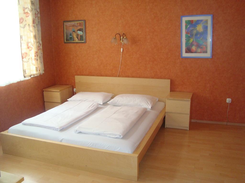 Hotel Peck Viena Quarto foto