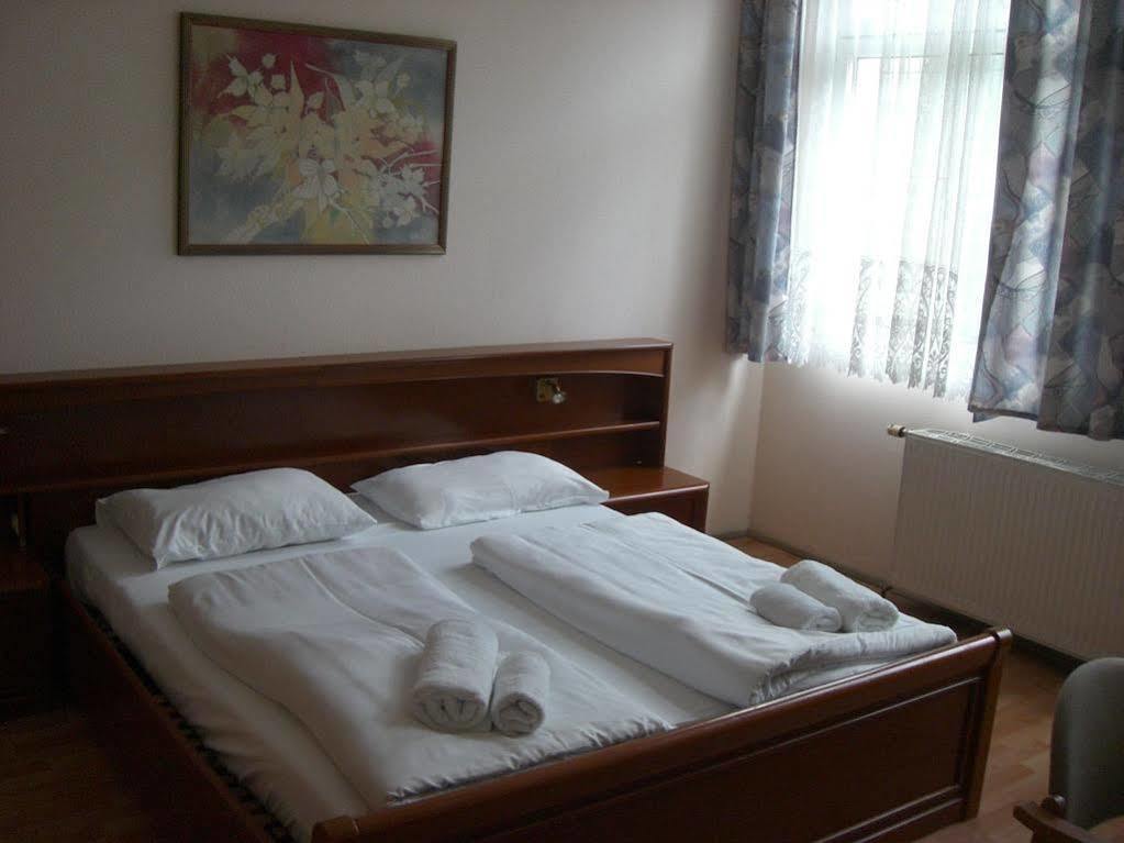 Hotel Peck Viena Exterior foto
